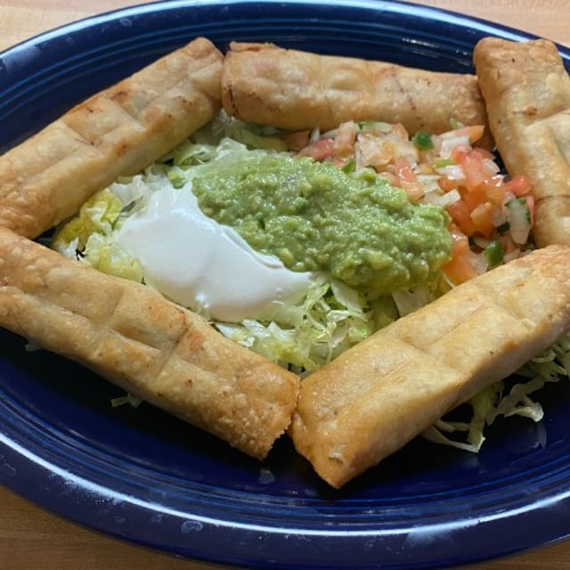 Taquitos Mexicanos.